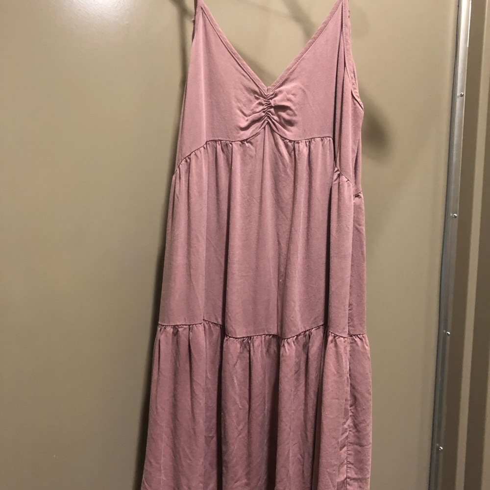 NWOT Pink flowy dress